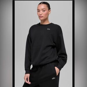 ALO Yoga Accolade Sweat shirt and sweat pants